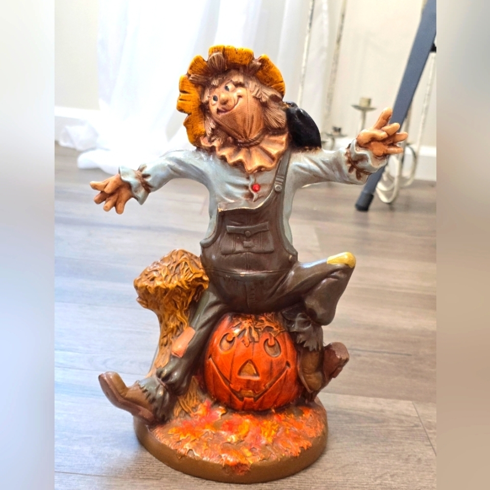 Handpainted Ceramic 1977 Scarecrow Fall Art Decor Home Deco Vintage Retro